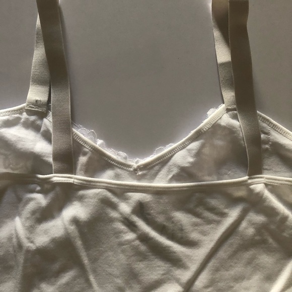 Lacey Singlet - Picture 3 of 7